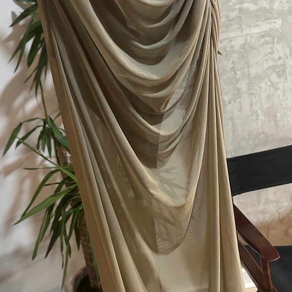 Zara Tan Maxi Dress - Picture 7 of 8